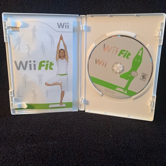 Used Wii Game Bundle - Wii Fit, Cooking Mama Cook Off, Cars Race-O-Rama - Picture 3 of 8